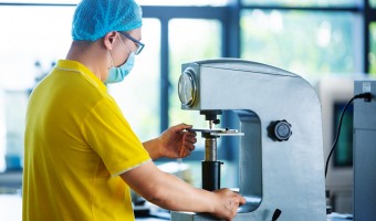 测试设备-千亿官方网页版-测试室